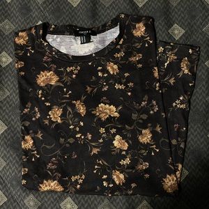 Silky Floral Pattern Tee